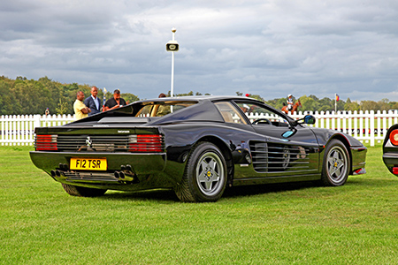 Ferrari_Testarossa_Black_1989